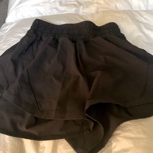 Track that MR shorts 5” lined    Size:2  worn once brand:lululemon